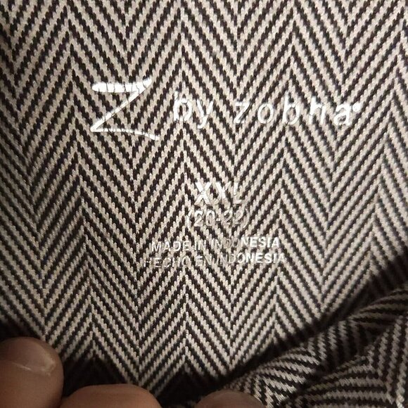 Z By Zobha Black White Chevron Leggings XXL - Picture 6 of 7